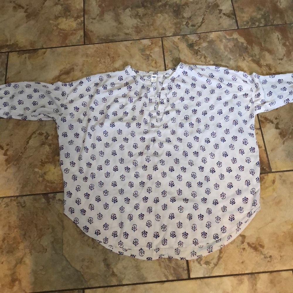 Old Navy rayon 3/4 sleeve blouse